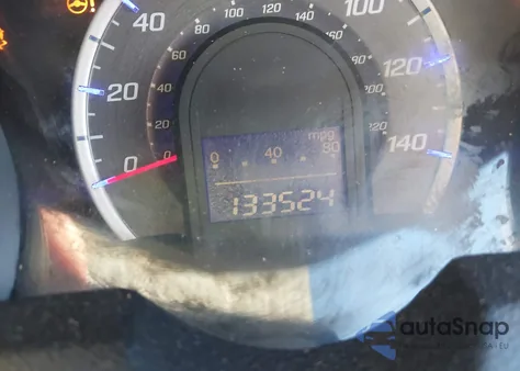 2011 Honda Fit from USA, damaged, VIN JHMGE8H31BC014938